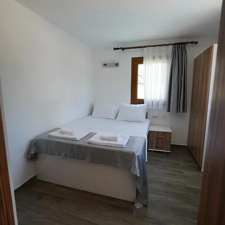 Ξενοδοχείο Queen *